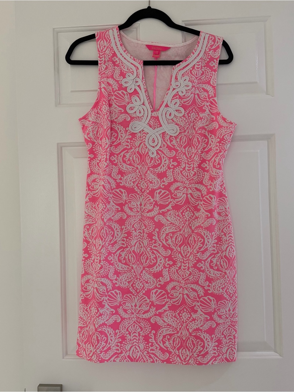 Lilly Pulitzer Pink & White Embroidered-Detail Shift Dress